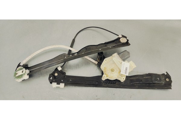 Recambio de elevalunas delantero derecho para peugeot 308 1.5 hdi 130 fap referencia OEM IAM 9825710280  