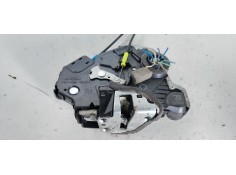 Recambio de cerradura puerta delantera derecha para toyota avensis wagon (t25) 2.2 d-4d cat referencia OEM IAM   