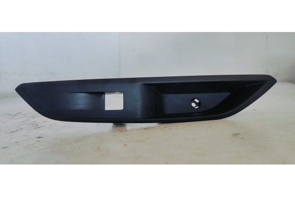 Recambio de mando elevalunas trasero izquierdo para peugeot 3008 allure pack referencia OEM IAM   