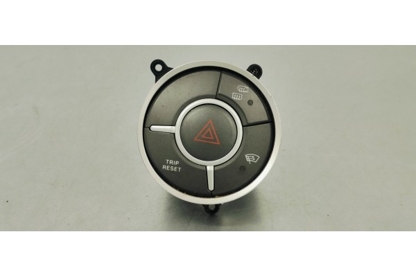 Recambio de warning para ssangyong kyron 270 xdi limited 4wd referencia OEM IAM   