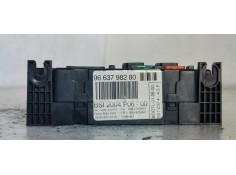 Recambio de caja reles / fusibles para peugeot 207 1.4 i 95 referencia OEM IAM 9663798280  