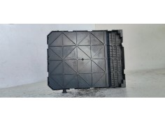 Recambio de caja reles / fusibles para peugeot 207 1.4 i 95 referencia OEM IAM 9663798280  