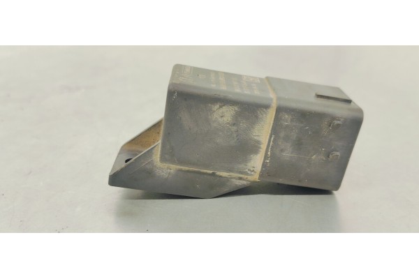 Recambio de caja precalentamiento para peugeot 308 1.5 hdi 130 fap referencia OEM IAM 9803299780  