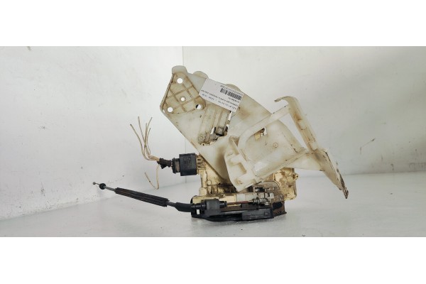 Recambio de cerradura puerta trasera izquierda para audi q7 (4l) 3.0 tdi referencia OEM IAM 3CA839015A  