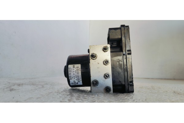 Recambio de abs para mercedes-benz clase c (w203) familiar 2.2 cdi 143 [220] referencia OEM IAM A2095450232  