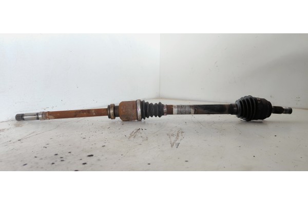 Recambio de transmision delantera derecha para citroen c4 berlina collection referencia OEM IAM 9680994580  