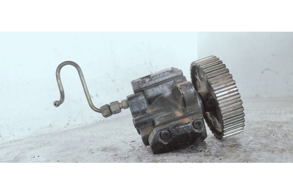Recambio de bomba inyeccion para citroen xsara picasso 2.0 hdi satisfaction referencia OEM IAM 0445010132  