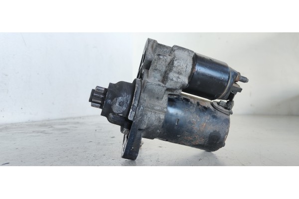 Recambio de motor arranque para volkswagen polo (9n1) conceptline referencia OEM IAM   