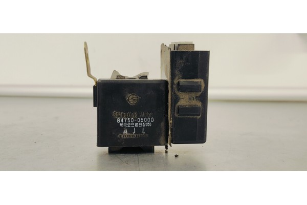 Recambio de modulo electronico para ssangyong kyron 200 xdi sport referencia OEM IAM 8475005000  