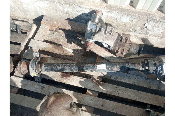 Recambio de transmision central para hyundai tucson (jm) 2.0 crdi cat referencia OEM IAM 493002E300  