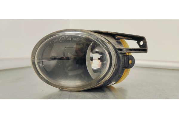 Recambio de faro antiniebla izquierdo para volkswagen passat berlina (3c2) 1.4 tsi 122 referencia OEM IAM   