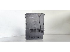 Recambio de caja reles / fusibles para renault scenic ii 1.9 dci diesel referencia OEM IAM 8200351184  