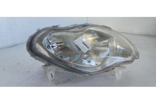 Recambio de faro derecho para smart cabrio 0.8 cdi cat referencia OEM IAM 1301169202  