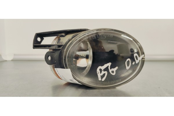 Recambio de faro antiniebla derecho para volkswagen passat berlina (3c2) 1.4 tsi 122 referencia OEM IAM   