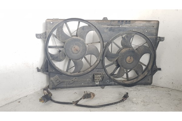 Recambio de electroventilador para ford focus berlina (cak) referencia OEM IAM 0130303871  