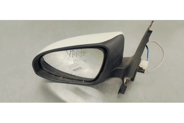 Recambio de retrovisor izquierdo para toyota yaris 1.0 i 68 referencia OEM IAM   