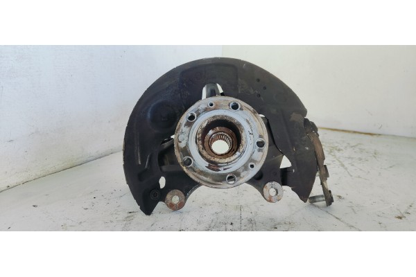 Recambio de mangueta delantera izquierda para peugeot 3008 allure pack referencia OEM IAM   