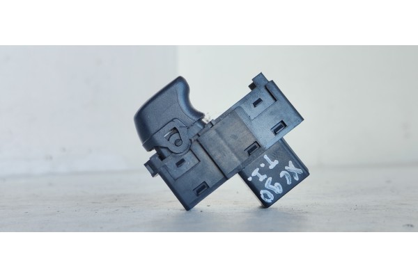 Recambio de mando elevalunas delantero derecho para volvo s60 berlina 2.4 diesel referencia OEM IAM 8685288  