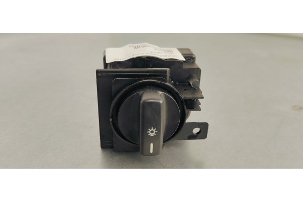 Recambio de mando luces para mercedes-benz clase a (w169) referencia OEM IAM 1695452704  