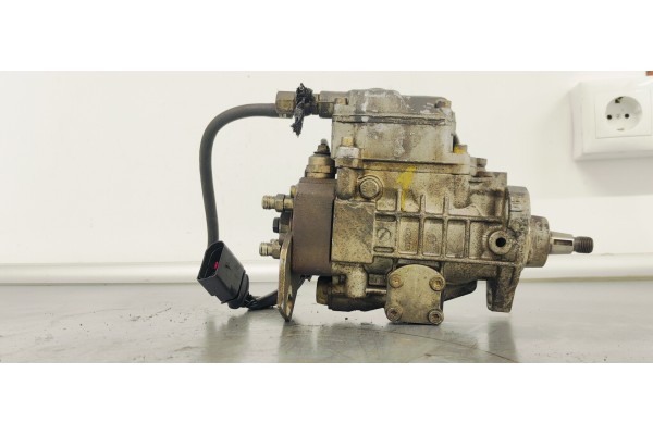 Recambio de bomba inyeccion para ford galaxy (vx) referencia OEM IAM 0460404968  