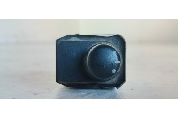 Recambio de mando retrovisor para suzuki sx4 rw (ey) glx referencia OEM IAM 62J00307  