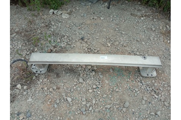 Recambio de refuerzo paragolpes trasero para peugeot rcz 2.0 hdi 163 fap referencia OEM IAM   