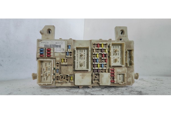 Recambio de caja reles / fusibles para ford focus lim. (cb4) titanium referencia OEM IAM 7M5T14A073BD  