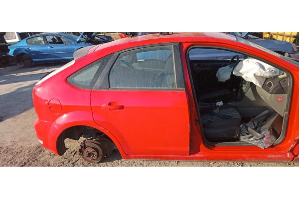 Recambio de puerta trasera derecha para ford focus berlina (cap) 1.6 16v cat referencia OEM IAM   