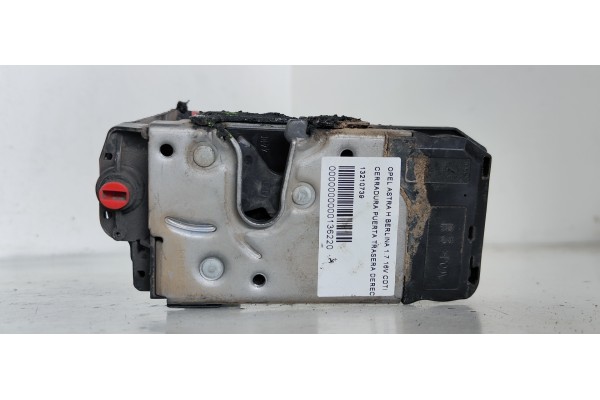 Recambio de cerradura puerta trasera derecha para opel astra h berlina elegance referencia OEM IAM 13210739  
