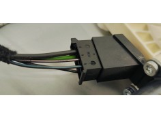 Recambio de elevalunas delantero derecho para mercedes-benz clase a (w169) referencia OEM IAM A1697203079  