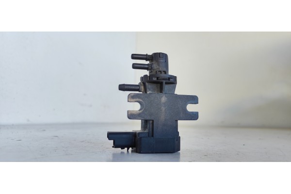 Recambio de valvula aire adicional para citroen c4 coupe 1.6 16v hdi fap referencia OEM IAM 9652570180  