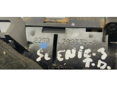 Recambio de cerradura puerta trasera derecha para renault scenic iii 1.5 dci diesel fap referencia OEM IAM 825020033R  