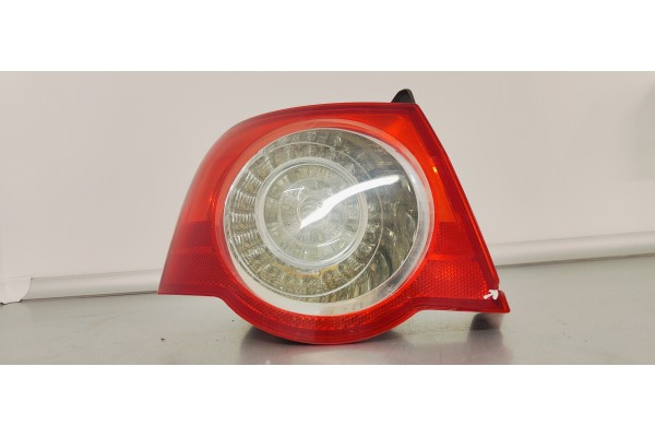 Recambio de piloto trasero izquierdo para volkswagen passat berlina (3c2) 1.4 tsi 122 referencia OEM IAM 3C5945095H  