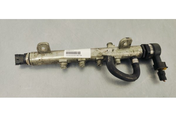 Recambio de rampa inyectora para opel astra h berlina enjoy referencia OEM IAM 0445214117  