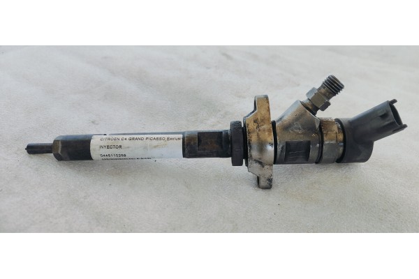 Recambio de inyector para citroen c4 grand picasso exclusive plus referencia OEM IAM 0445110259  