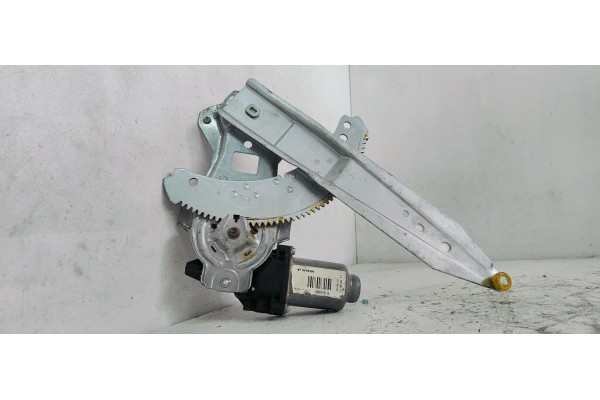 Recambio de elevalunas trasero izquierdo para nissan note (e11e) 1.5dci 90 fap referencia OEM IAM 400928B  