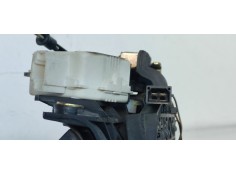 Recambio de maneta exterior porton para audi a6 avant (4b5) 2.5 tdi referencia OEM IAM 8D9827565H  