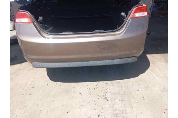 Recambio de paragolpes trasero para ford focus cabrio (ca5) 2.0 referencia OEM IAM   