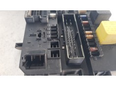 Recambio de caja reles / fusibles para opel astra h berlina enjoy referencia OEM IAM 13145017  