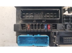 Recambio de caja reles / fusibles para opel astra h berlina enjoy referencia OEM IAM 13145017  