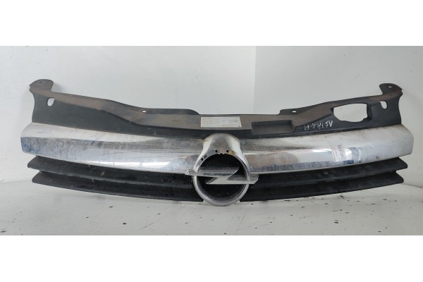 Recambio de rejilla delantera para opel astra h berlina elegance referencia OEM IAM 13250262  