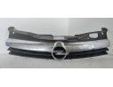 Recambio de rejilla delantera para opel astra h berlina elegance referencia OEM IAM 13250262  