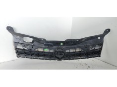 Recambio de rejilla delantera para opel astra h berlina elegance referencia OEM IAM 13250262  