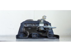 Recambio de cerradura maletero / porton para audi a6 avant (4b5) 2.5 tdi referencia OEM IAM 4B9827505E  