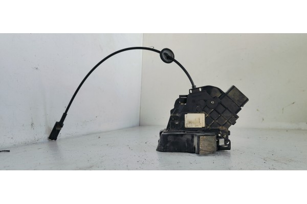 Recambio de cerradura puerta delantera derecha para volvo v70 familiar summum referencia OEM IAM 986903105  