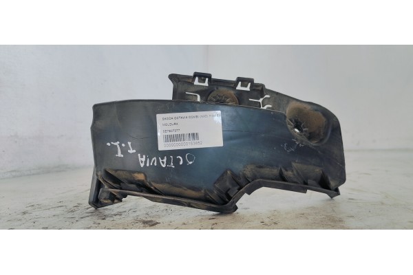 Recambio de moldura para skoda octavia combi (nx5) first edition referencia OEM IAM 5E7807377  