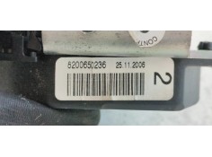 Recambio de cinturon seguridad trasero derecho para renault megane ii coupe/cabrio luxe dynamique referencia OEM IAM 8200650236 