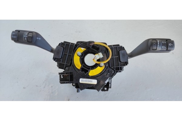 Recambio de mando multifuncion para ford focus berlina (cap) sport referencia OEM IAM 4M5T13N064HH  