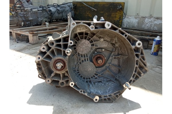 Recambio de caja cambios para opel insignia berlina excellence referencia OEM IAM 55561696  