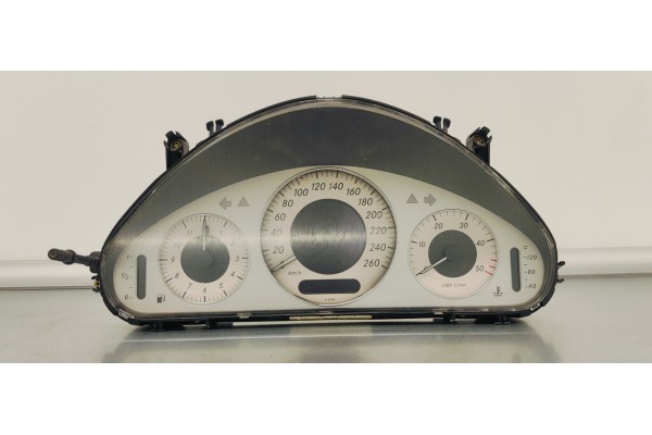 Recambio de cuadro instrumentos para mercedes-benz clase e (w211) berlina 2.7cdi 180 [270] referencia OEM IAM A2115403611  